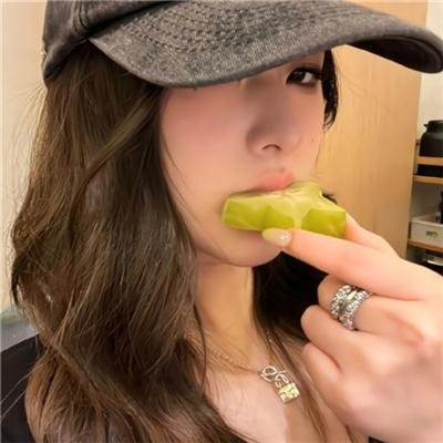 粉色飞碟